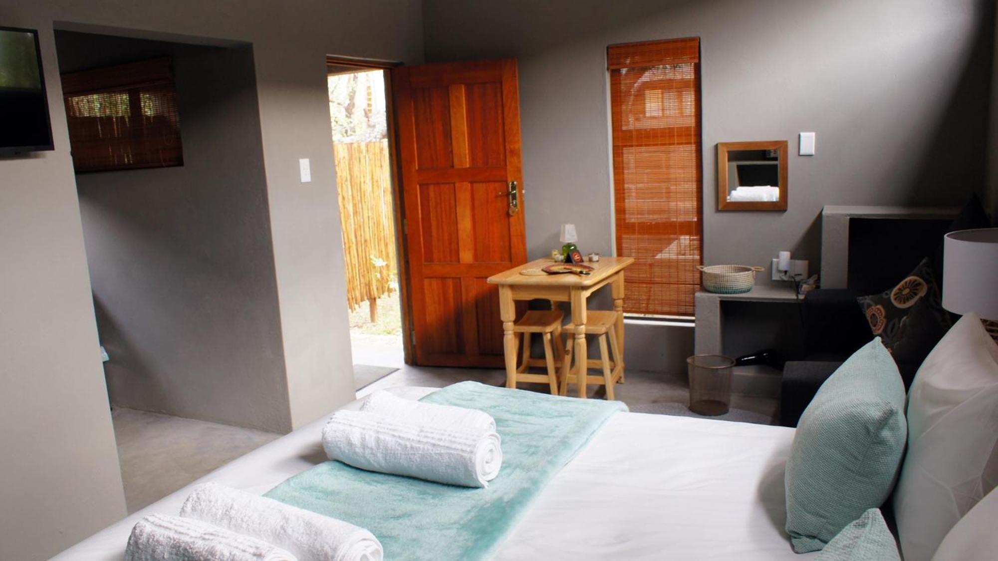 Dream Of Africa Bush Lodge Marloth Park Exterior photo